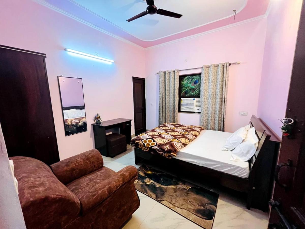Appartement Sugandhim Kutir à Dehradun Extérieur photo